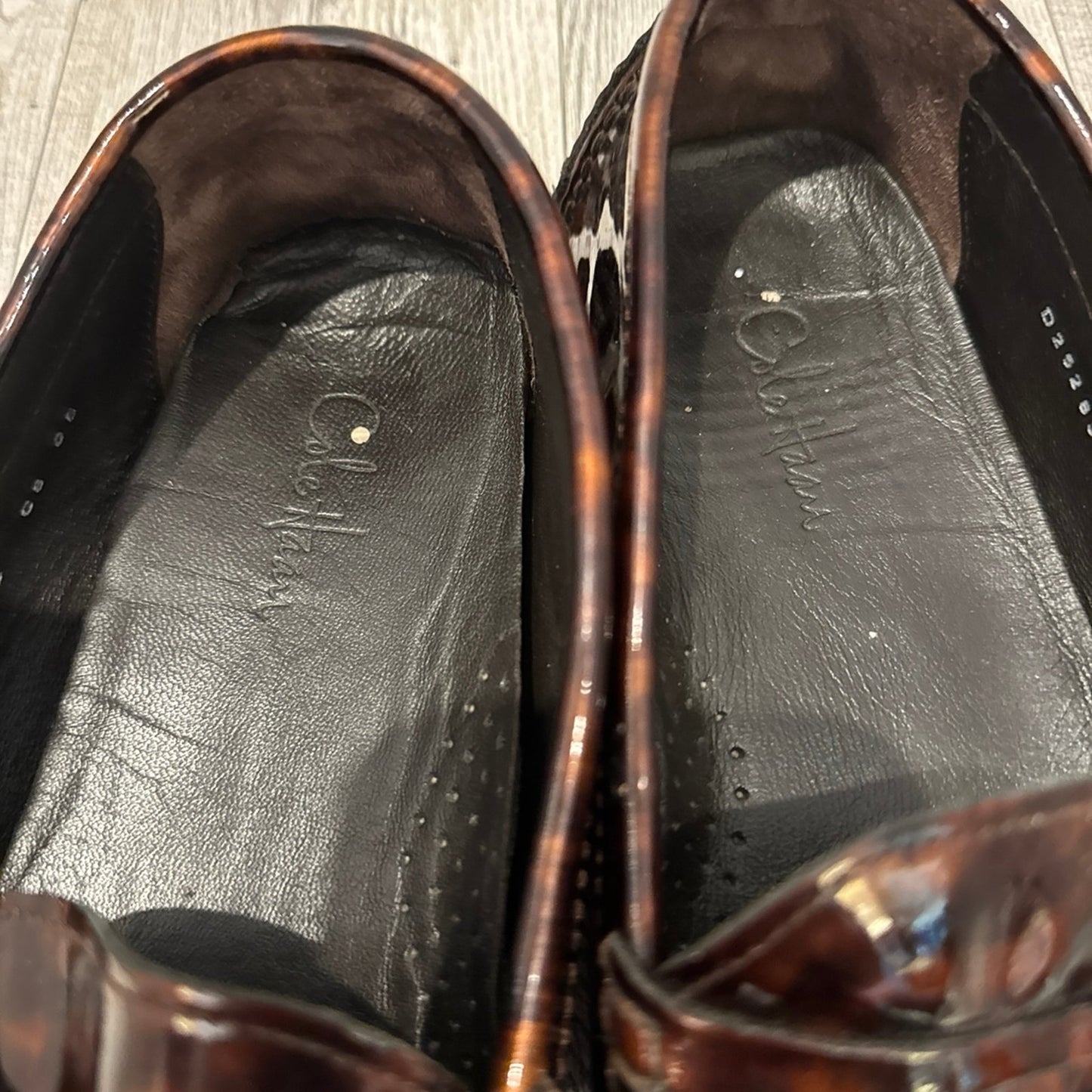 Vintage rare Cole Hann patent leather leopard loafer