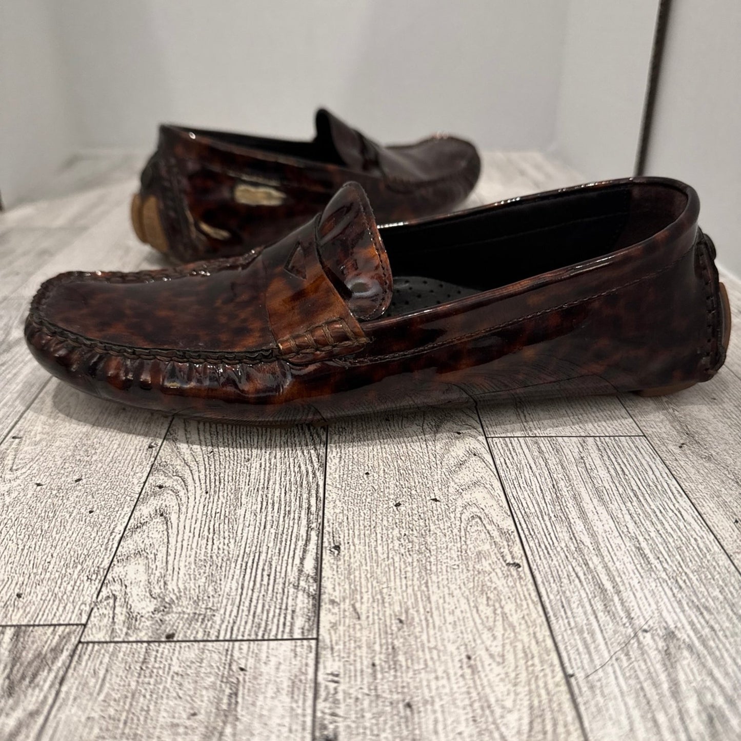 Vintage rare Cole Hann patent leather leopard loafer
